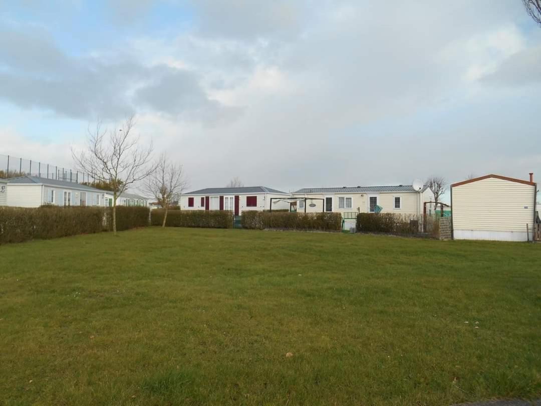Luxe Vakantiechalet Met Omheinde Tuin Bredene 6Pers المظهر الخارجي الصورة